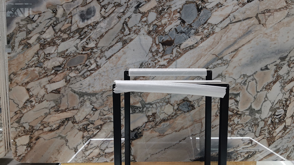 how to get stains out of granite